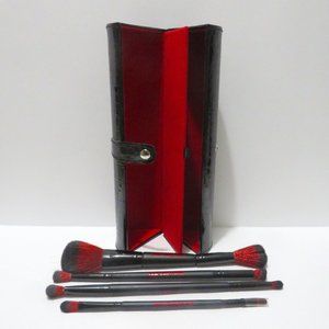 YOUR BEST FRIEND MAKEUP BRUSH 4 PC SET WITH CASE